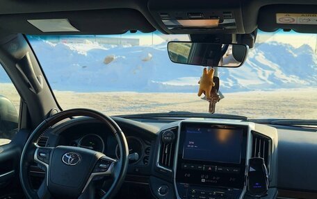 Toyota Land Cruiser 200, 2020 год, 9 000 000 рублей, 12 фотография