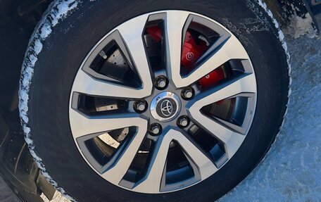 Toyota Land Cruiser 200, 2020 год, 9 000 000 рублей, 22 фотография