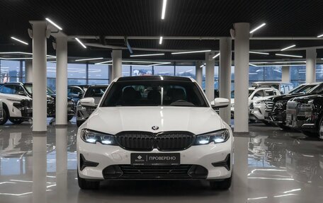 BMW 3 серия, 2021 год, 3 650 000 рублей, 3 фотография