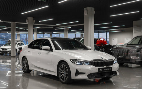 BMW 3 серия, 2021 год, 3 650 000 рублей, 2 фотография