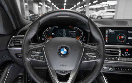 BMW 3 серия, 2021 год, 3 650 000 рублей, 10 фотография