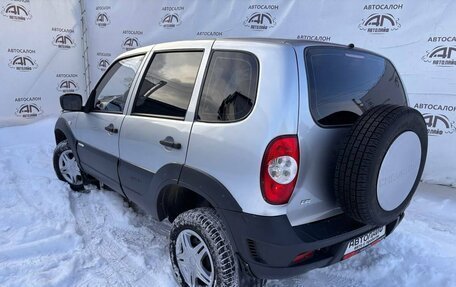 Chevrolet Niva I рестайлинг, 2011 год, 359 000 рублей, 3 фотография