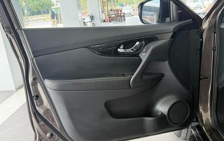 Nissan X-Trail, 2021 год, 1 800 000 рублей, 14 фотография