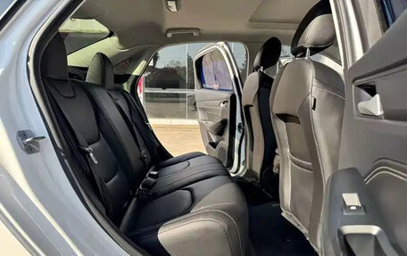 Ford Escort, 2022 год, 1 100 001 рублей, 12 фотография