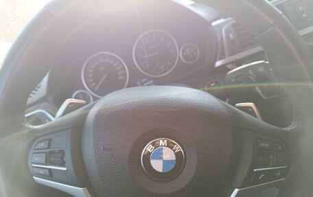 BMW 3 серия, 2017 год, 1 980 000 рублей, 14 фотография