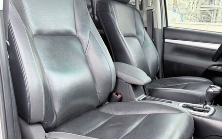 Toyota Hilux VIII, 2020 год, 6 550 000 рублей, 9 фотография