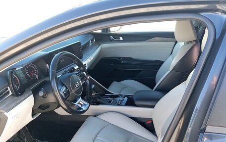 KIA K5, 2021 год, 2 600 000 рублей, 3 фотография