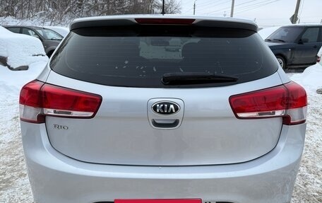 KIA Rio III рестайлинг, 2015 год, 885 000 рублей, 8 фотография