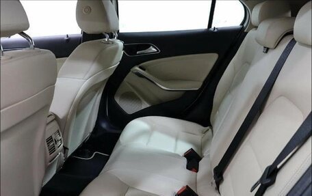 Mercedes-Benz GLA, 2017 год, 2 500 000 рублей, 7 фотография