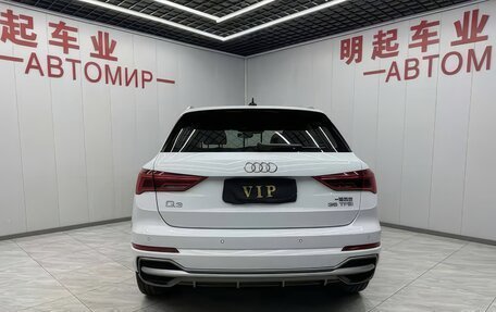 Audi Q3, 2022 год, 2 250 000 рублей, 5 фотография