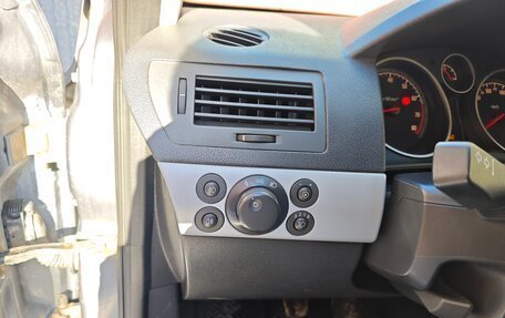 Opel Astra H, 2006 год, 399 999 рублей, 19 фотография