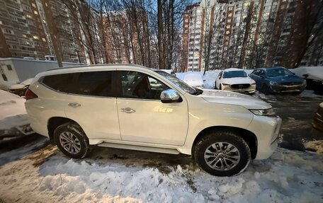 Mitsubishi Pajero Sport III рестайлинг, 2021 год, 4 150 000 рублей, 2 фотография