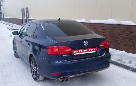 Volkswagen Jetta VI, 2012 год, 870 000 рублей, 4 фотография