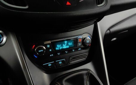 Ford Kuga III, 2013 год, 949 000 рублей, 16 фотография