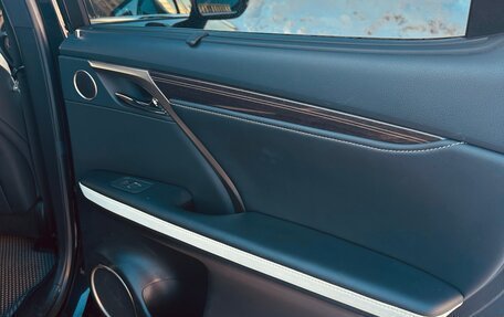 Lexus RX IV рестайлинг, 2021 год, 5 700 000 рублей, 13 фотография