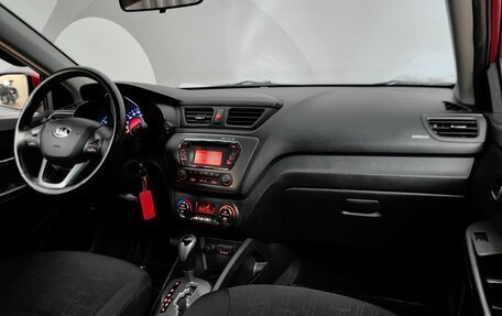 KIA Rio III рестайлинг, 2013 год, 779 000 рублей, 13 фотография