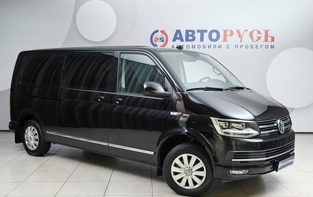 Volkswagen Caravelle T6 рестайлинг, 2018 год, 2 999 000 рублей, 1 фотография