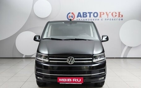 Volkswagen Caravelle T6 рестайлинг, 2018 год, 2 999 000 рублей, 3 фотография
