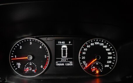 Volkswagen Caravelle T6 рестайлинг, 2018 год, 2 999 000 рублей, 10 фотография