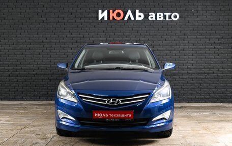 Hyundai Solaris II рестайлинг, 2015 год, 750 000 рублей, 2 фотография