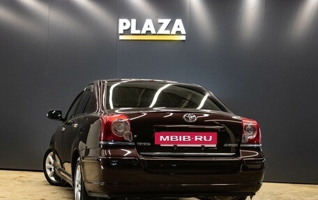 Toyota Avensis III рестайлинг, 2008 год, 649 000 рублей, 3 фотография