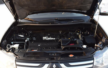 Mitsubishi Outlander III рестайлинг 3, 2012 год, 1 137 000 рублей, 8 фотография