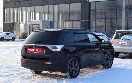 Mitsubishi Outlander III рестайлинг 3, 2012 год, 1 137 000 рублей, 2 фотография