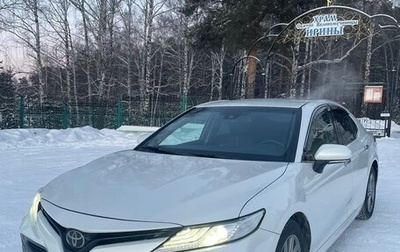 Toyota Camry, 2019 год, 2 700 000 рублей, 1 фотография