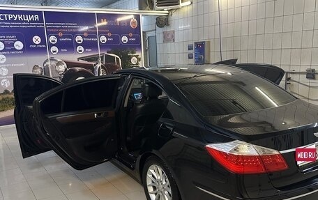 Hyundai Genesis I рестайлинг, 2008 год, 1 050 000 рублей, 1 фотография