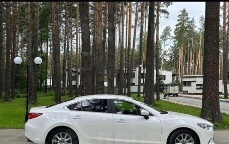 Mazda 6, 2018 год, 1 850 000 рублей, 4 фотография