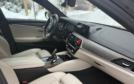 BMW 5 серия, 2017 год, 4 000 000 рублей, 7 фотография