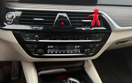 BMW 5 серия, 2017 год, 4 000 000 рублей, 14 фотография