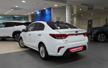 KIA Rio IV, 2018 год, 1 399 000 рублей, 4 фотография