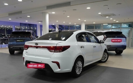 KIA Rio IV, 2018 год, 1 399 000 рублей, 6 фотография