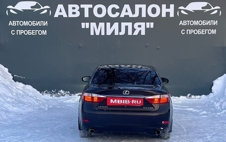 Lexus ES VII, 2014 год, 2 350 000 рублей, 7 фотография