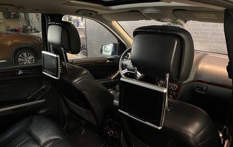 Mercedes-Benz GL-Класс, 2011 год, 2 150 000 рублей, 29 фотография