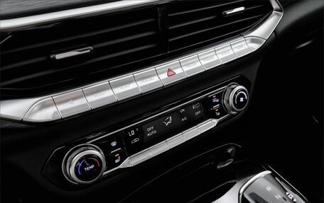 FAW Bestune T77, 2024 год, 1 864 000 рублей, 16 фотография