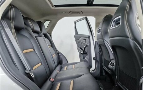 FAW Bestune T77, 2024 год, 1 864 000 рублей, 13 фотография