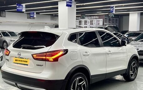 Nissan Qashqai, 2025 год, 1 820 000 рублей, 4 фотография