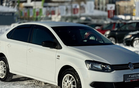 Volkswagen Polo VI (EU Market), 2013 год, 819 000 рублей, 4 фотография