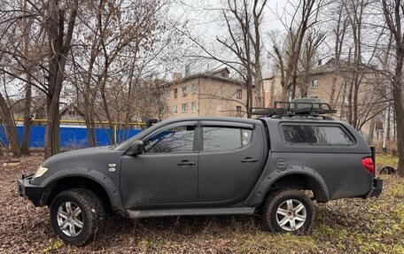 Mitsubishi L200 IV рестайлинг, 2015 год, 1 600 000 рублей, 7 фотография