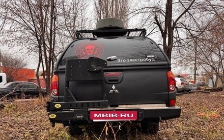 Mitsubishi L200 IV рестайлинг, 2015 год, 1 600 000 рублей, 6 фотография