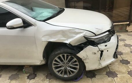 Toyota Camry, 2016 год, 1 850 000 рублей, 6 фотография