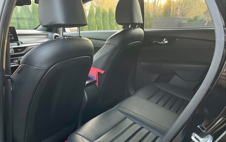 KIA K3, 2020 год, 2 300 000 рублей, 14 фотография