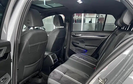 Volkswagen Golf VIII, 2023 год, 1 999 911 рублей, 9 фотография