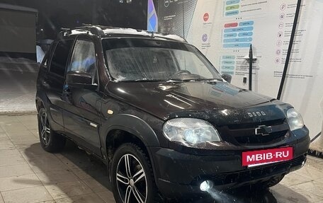 Chevrolet Niva I рестайлинг, 2012 год, 315 000 рублей, 2 фотография
