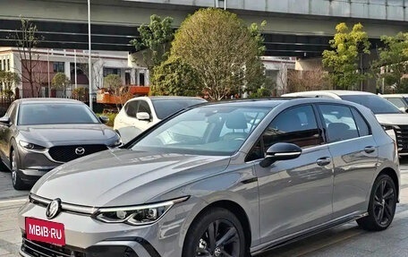 Volkswagen Golf VIII, 2023 год, 1 999 911 рублей, 1 фотография