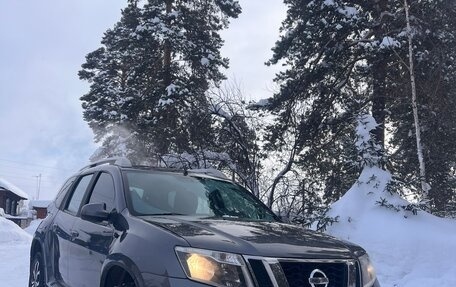 Nissan Terrano III, 2015 год, 1 050 000 рублей, 1 фотография