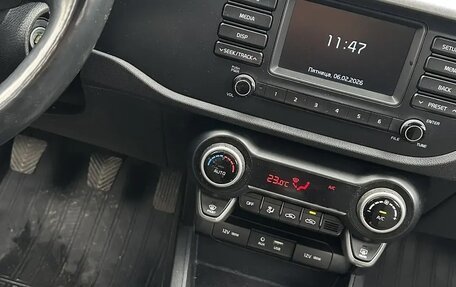 KIA Rio IV, 2019 год, 1 350 000 рублей, 8 фотография