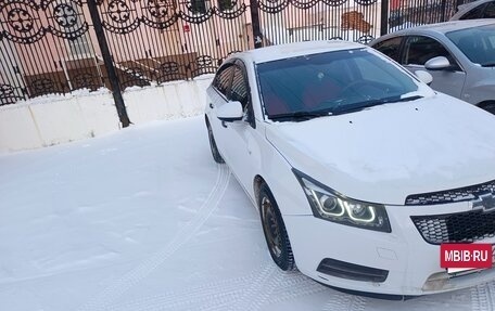 Chevrolet Cruze II, 2012 год, 800 000 рублей, 2 фотография